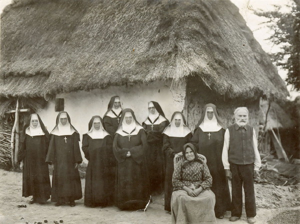 Image -- Basilian Sisters in Lviv region (1930s photo).