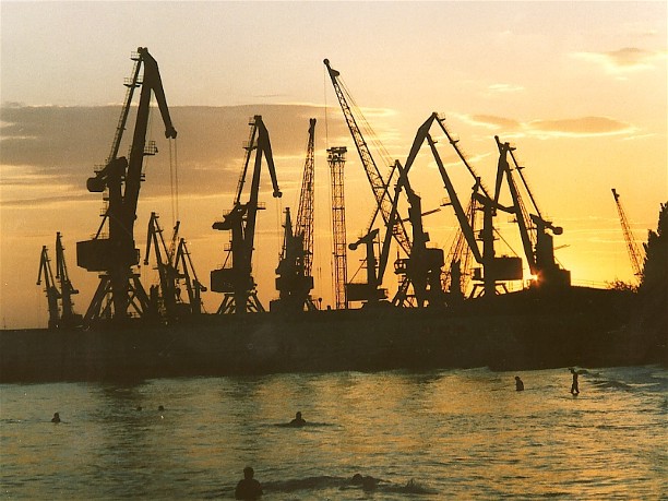Image -- The sea port in Berdianske.