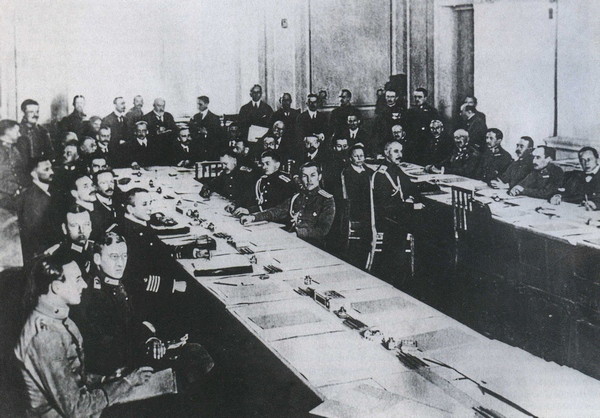Image -- The Brest-Litovsk Peace negotiations (1918).