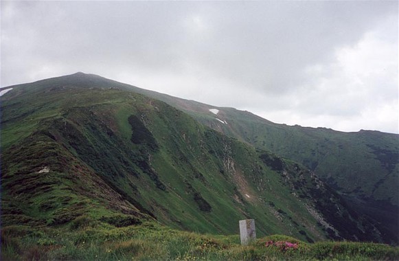 Image -- Mount Munchel in the Chornohora.