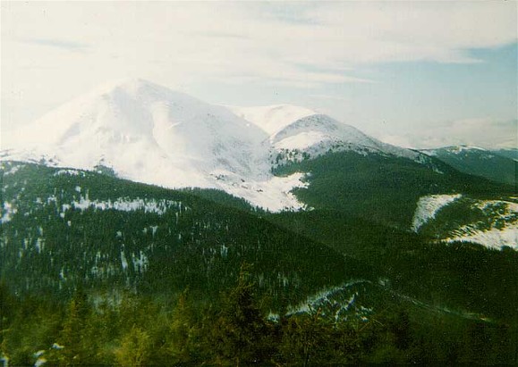 Image - Chornohora: view of Mount Petros (2,020 m).