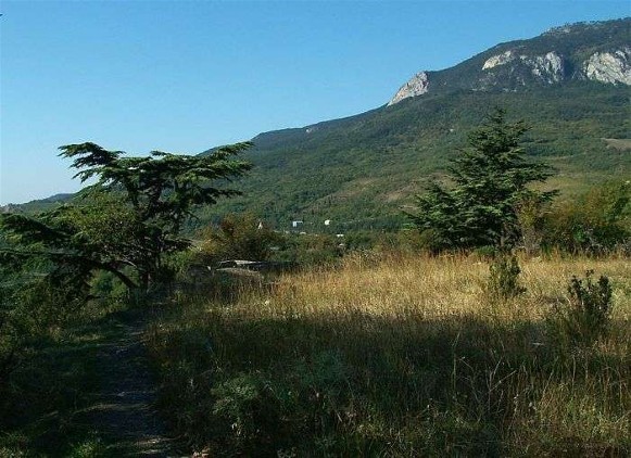 Image - The Crimean Mountains landscape near Hurzuf.