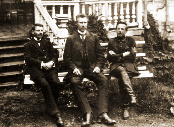 Image - Members of the UNR Directory: Andrii Makarenko, Fedir Shvets, and Symon Petliura (Kamianets-Podilskyi, 1919)