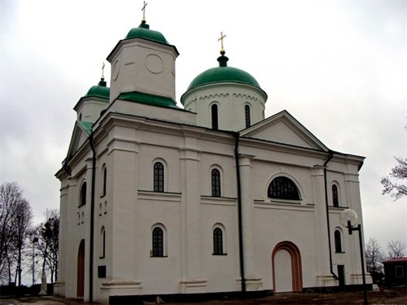 Image -- Kaniv Saint George's (Dormition) Cathedral (1144).