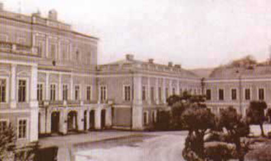 Image -- Kharkiv Agricultural Institute building (1914-40) (designed by Oleksii Beketov).