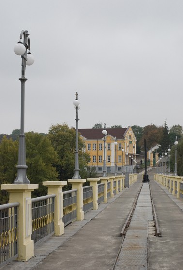 Image - Korsun-Shevchenkivskyi: a bridge over the Ros River.