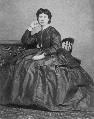 Image - Oleksandra Kulish (Hanna Barvinok, 1866 photo).