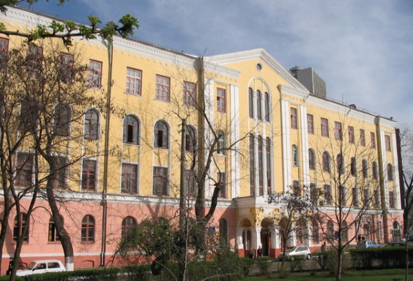 Image -- Kyiv National Economic University (main building).