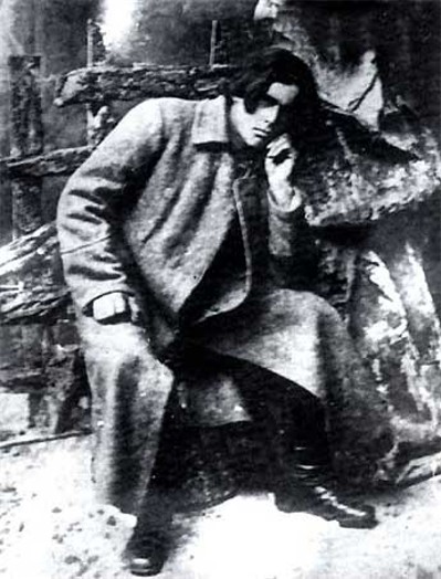 Image - Nestor Makhno (1919 photo).