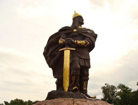 Image -- A monument to Derevlianian Prince Mal in Korosten.