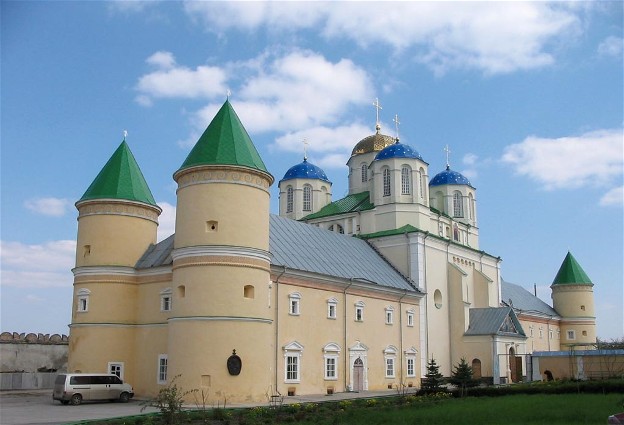 Image -- The Holy Trinity Church within the fortified monastery in Mezhyrich, Rivne oblast.