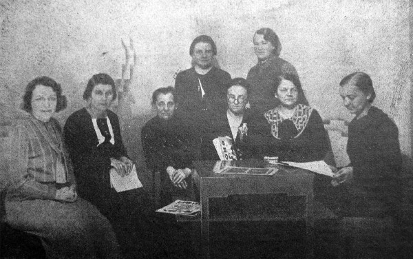 Image -- The editorial board of the journal Nova khata (centre: Liddia Burachynska).