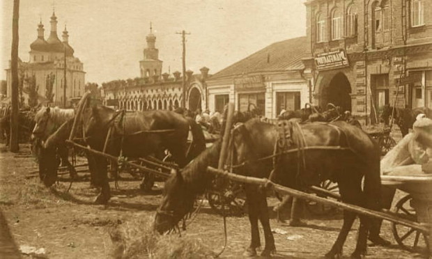 Image - A fair in Romny (1905).