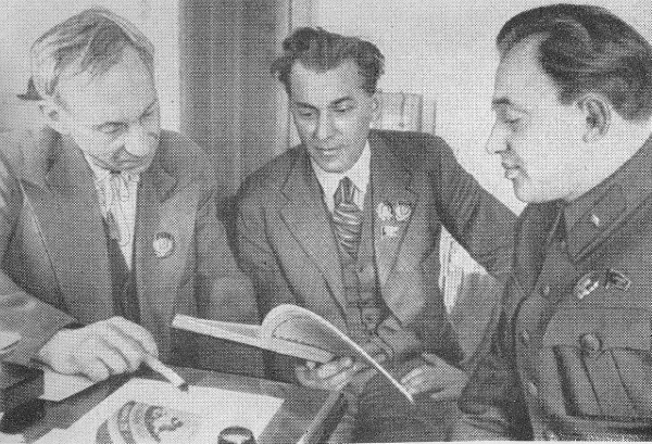Image -- Maksym Rylsky, Pavlo Tychyna, and Oleksander Korniichuk.