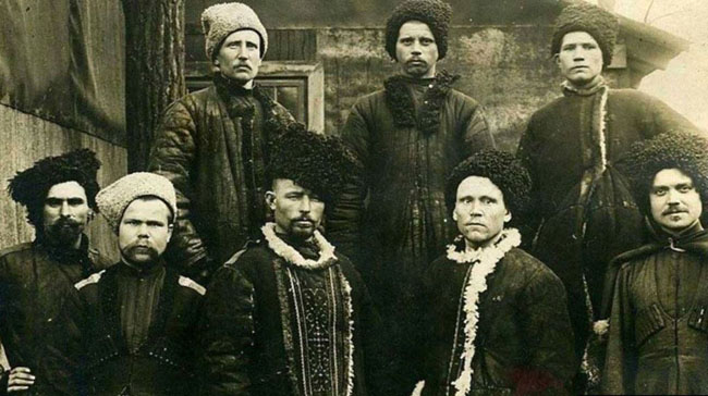Image - Cossacks of the Sahaidachny Battalion in Omsk, Siberia (1918).