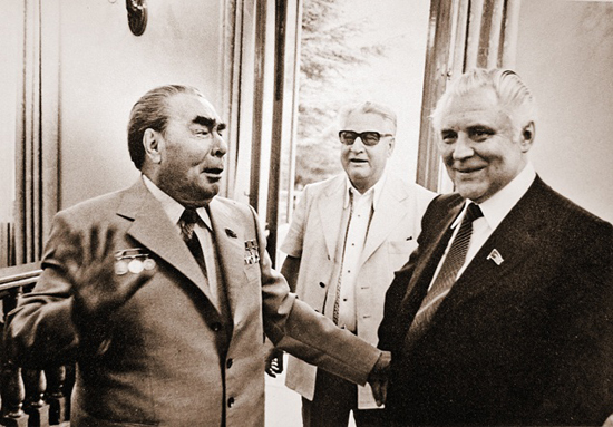 Image - Leonid Brezhnev and Volodymyr Shcherbytsky