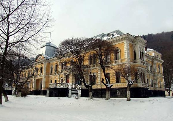 Image - Skole: the Grodel Palace.