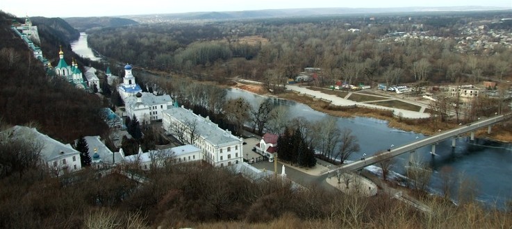 Image -- The Sviati Hory Dormition Monastery in Sviatohirsk, Donetsk oblast.