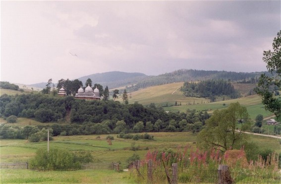 Image - Transcarpathian landscape near Svaliava. 