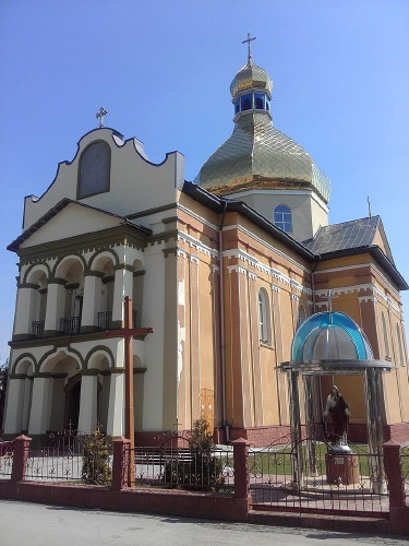 Image -- Tysmenytsia: Saint Nicholas Church (1869).