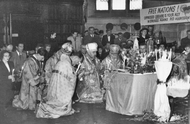 Image - An UAOC Holodomor memorial service in Sidney, Australia (A. Teodorovych, Ivan Danyliuk, Sylvestr Haievsky).
