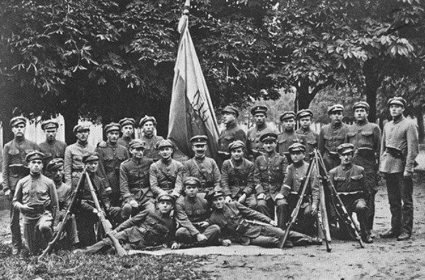 Image -- Ukrainian Galician Army soldiers.