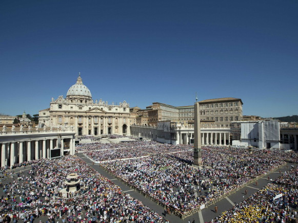 Image -- Vatican (Saint Peter's Basilica).