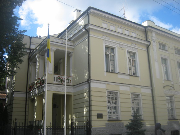 Image - Vilnius: Ukrainian Embassy building.