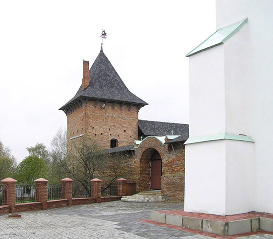 Image - Zymne Monastery near Lutsk (main entrance).