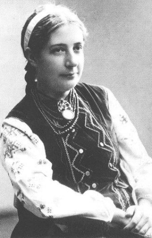 Image -- Khrystyna Alchevska