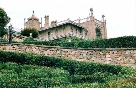 Image - The Vorontsov Palace in Alupka, Crimea.