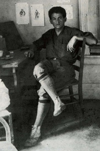 Image -- Boris Aronson (1920 photo)