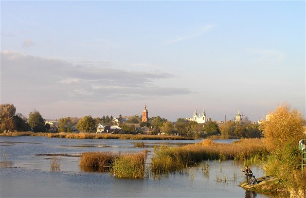 Image - A view of Bar, Vinnytsia oblast, across the Riv River.
