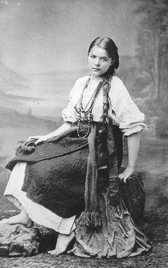 Image -- Maria Bashkirtseva (in Ukrainian folk dress).