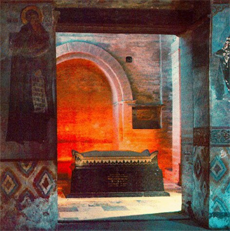 Image - A sarcophagus built in 1947 on the grave of Grand Prince Yurii Dolgoruky in the Transfiguration Church in Berestove.