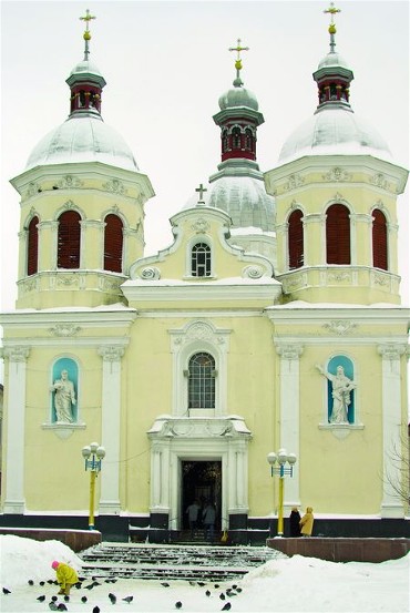 Image -- The Holy Trinity Church in Berezhany.