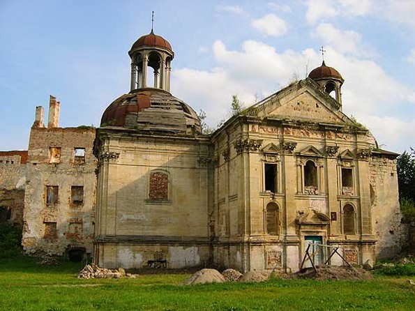 Image -- A chapel at the Berezhany castle.