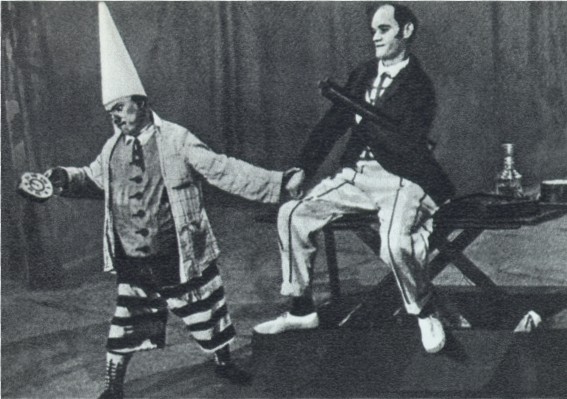 Image - M. Krushelnytsky and S. Shahaida in the production of V. Yaroshenko's Riff-raff in Berezil (1926).