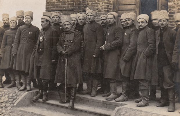 Image -- Bluecoats soldiers of the UNR Army (1918).