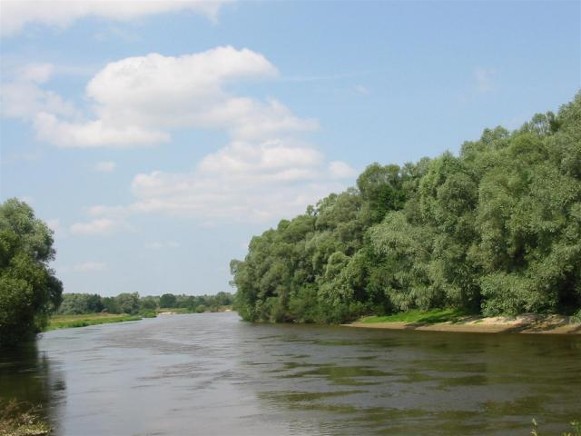 Image - The Buh River in Lviv oblast.