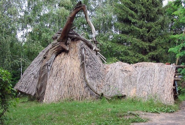 Image -- A Cherniakhiv culture dwelling (reconstructed in the Pereiaslav-Khmelnytskyi Museum of Folk Architecture and Folkways).