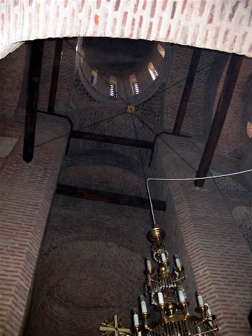 Image - Interior view of the dome of the Church of the Good Friday (late 12th--early 13th century) in Chernihiv.