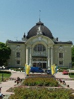 Image from entry Chernivtsi Theatre Square s in the Internet Encyclopedia of Ukraine