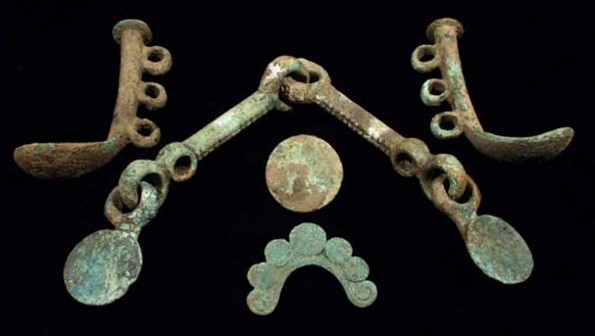 Image - A Cimmerian bronze bridle (8th century BC).