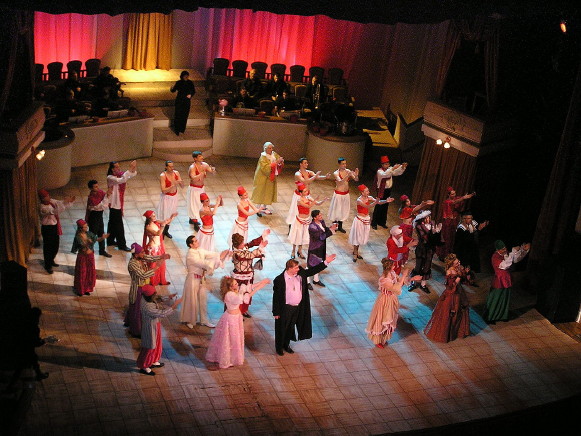 Image -- Donetsk Ukrainian Music and Drama Theater (performance).