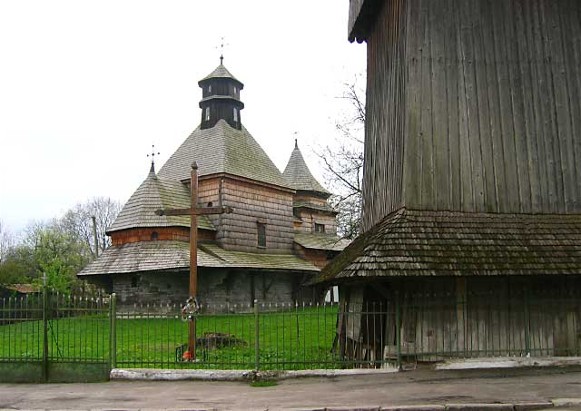 Image -- Drohobych: the Elevation of the Cross Church (17th century).