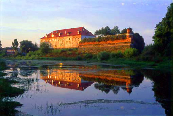 Image -- The Dubno castle.