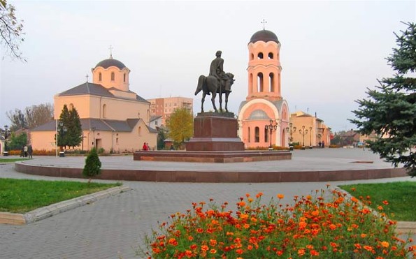 Image - Halych: central square with the Nativity Church.