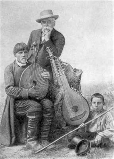 Image -- Hnat Honcharenko and O. Borodai (1900s).