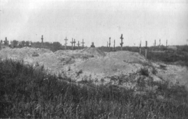 Image - Mass graves near Kharkiv during the Famine-Genocide (1933). 